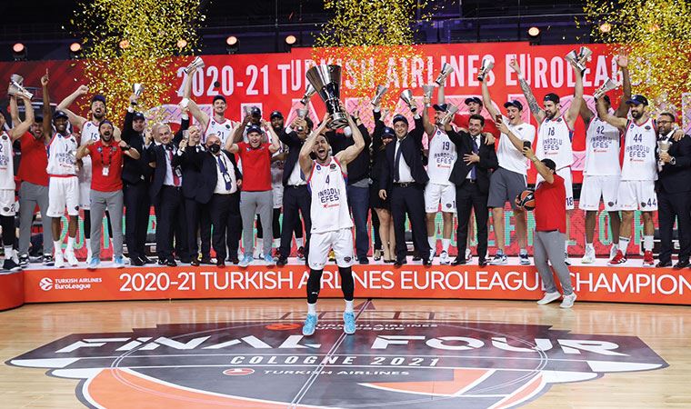 Arif Kızılyalın, Anadolu Efes'in Euroleague zaferini değerlendirdi