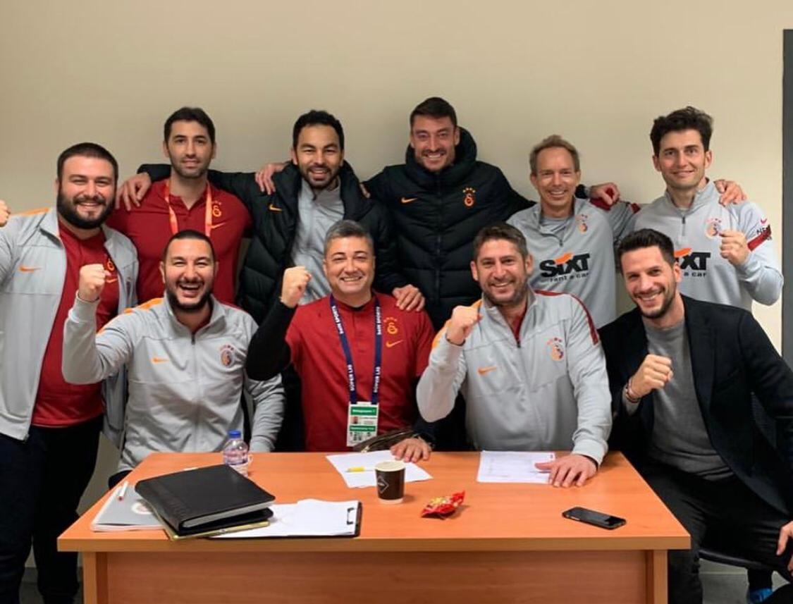 Galatasaray'da Levent Şahin de istifa etti