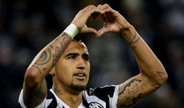 Vidal Beşiktaş'a pahalı geldi, pazarlıklar başladı