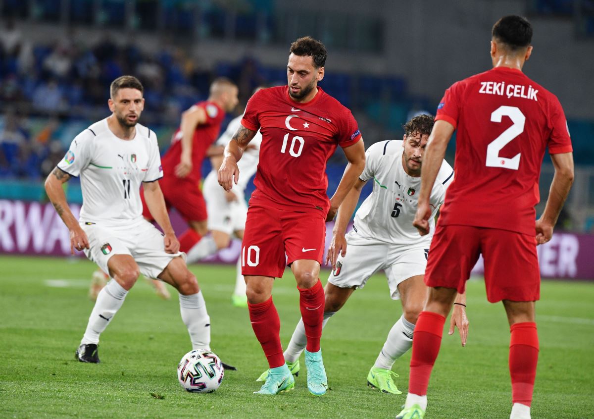 Türkiye İtalya'ya 3-0 mağlup oldu