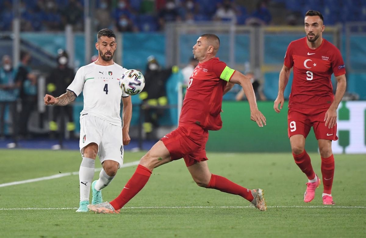 Türkiye İtalya'ya 3-0 mağlup oldu