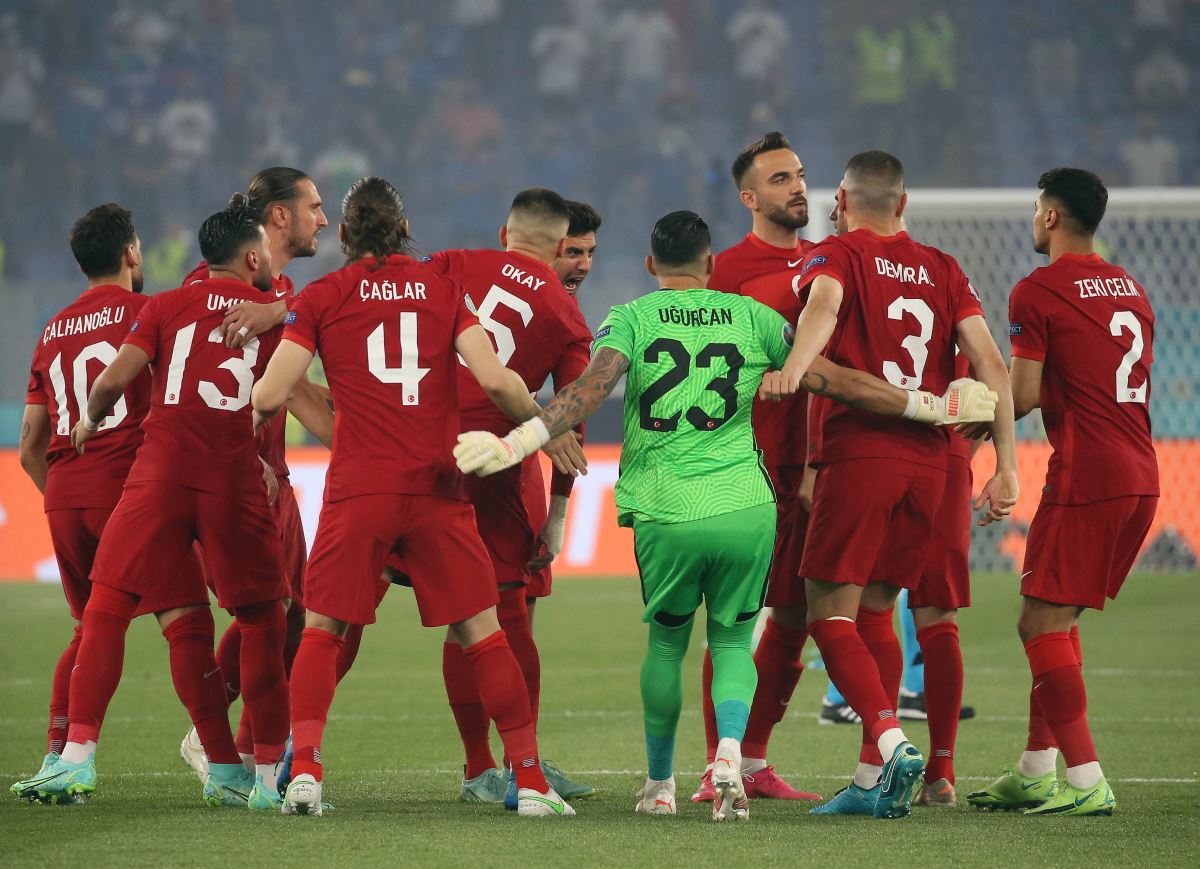 Şenol Güneş: "Hala gruptan çıkma şansımız var"