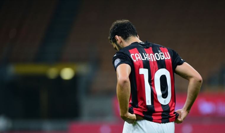 Hakan Çalhanoğlu'na Atletico Madrid'ten transfer teklifi