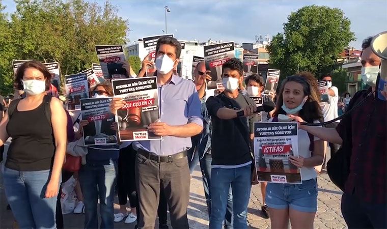 Kadıköy’de Yurttaş Meclisi’nden eylem! AKP hükümetine zor sorular