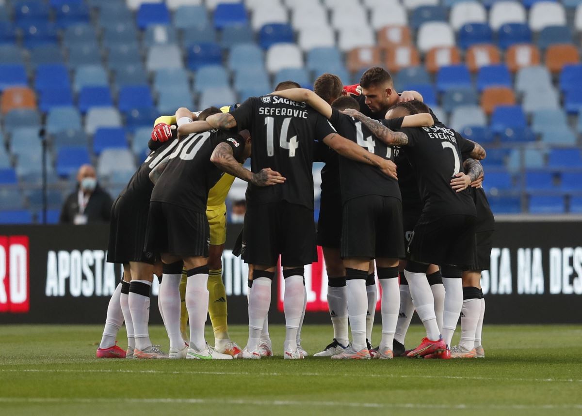 Galatasaray Chiquinho için Benfica ile temasa geçti