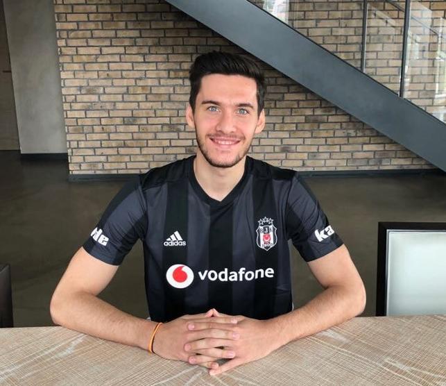 Altay Umut Nayir ile ilgileniyor