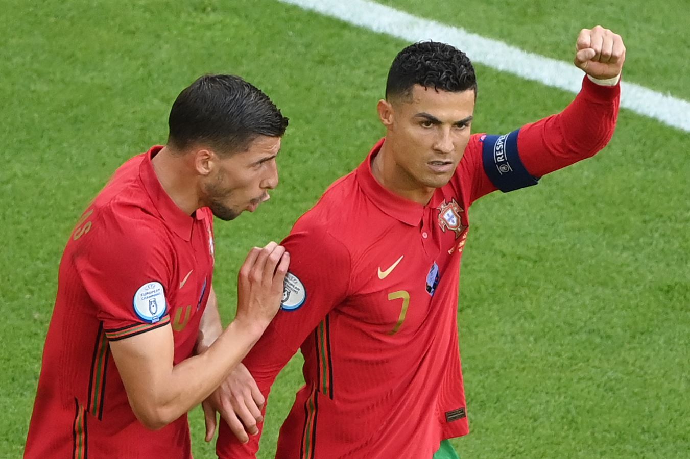 Cristiano Ronaldo bir rekora daha imza attı