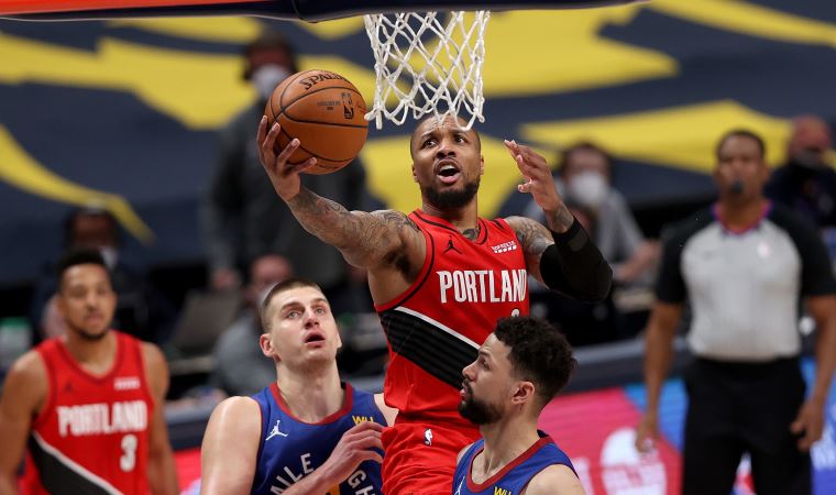 NBA'de Damian Lillard'ın tarihi oyunu, Portland'a yetmedi