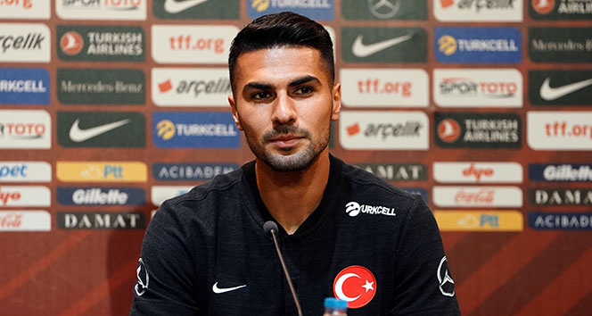 Arsenal ve Manchester United, Mehmet Zeki Çelik'i istiyor