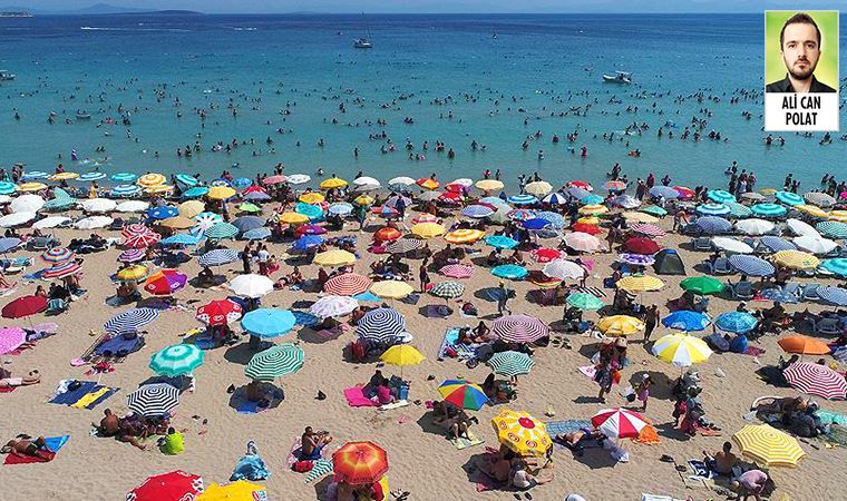 Uçuş yasaklarının kalkmasıyla dördüncü varyantı yaşayan Rusya’dan gelecek turist endişelendiriyor