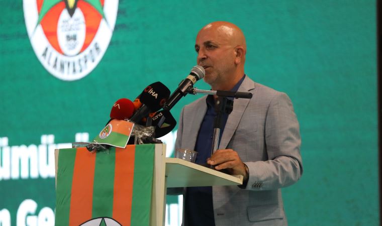 Aytemiz Alanyaspor Başkanı Hasan Çavuşoğlu TFF'nin yabancı oyuncu kararıyla ilgili açıklamalarda bulundu