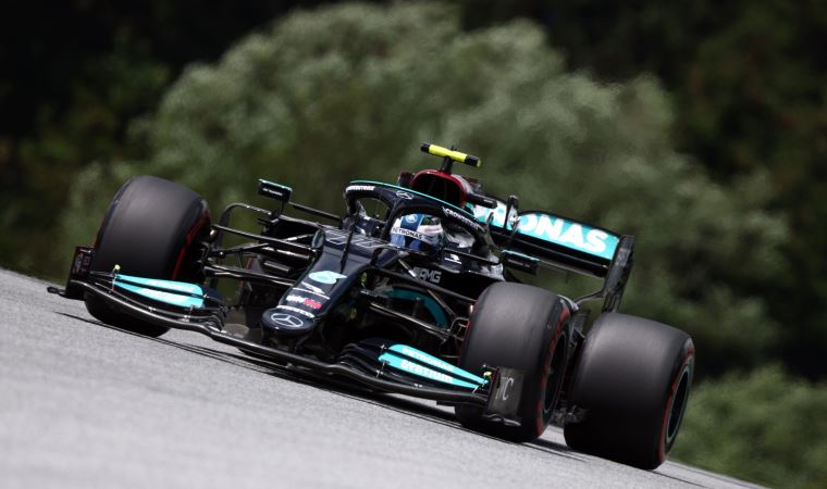 Valtteri Bottas'a üç sıra grid cezası verildi