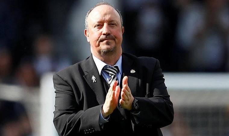 Everton taraftarı Rafa Benitez'i tehdit etti: 