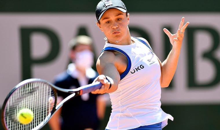 Ashleigh Barty, Fransa Açık'tan çekilmek zorunda kaldı