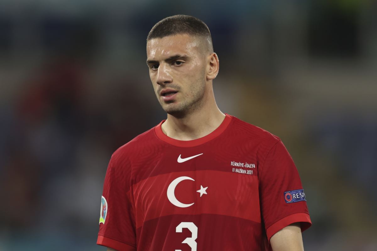 Merih Demiral kararını verdi