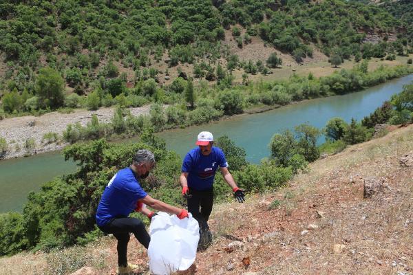 Tunceli'de toplanan atıklar, geri dönüşümle öğrencilere burs olacak