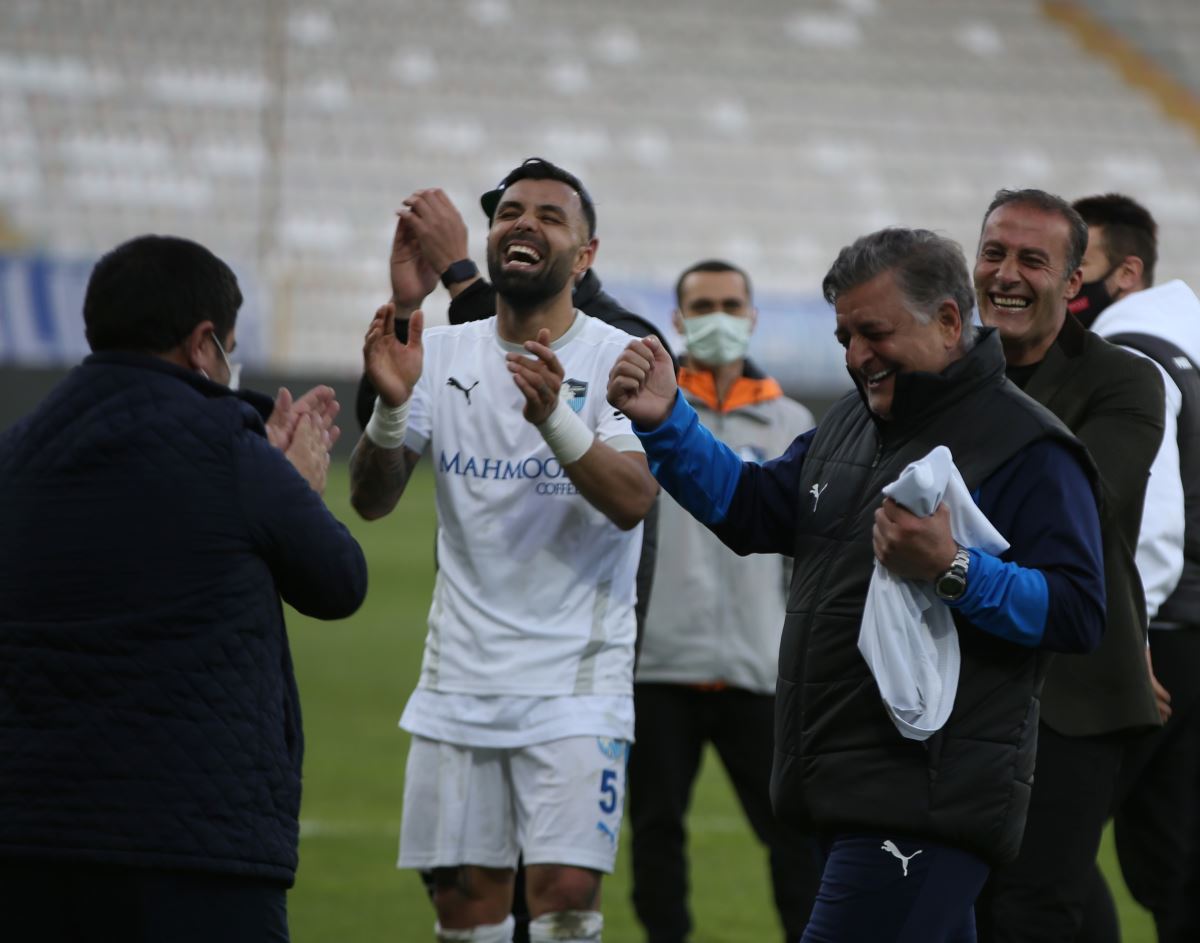 Yılmaz Vural: "Fenerbahçe'ye her zaman talip oldum, yine talibim"