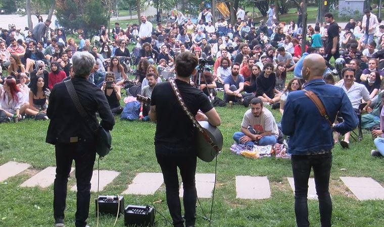 Duman Aylar Sonra Kucukciftlik Park Ta Sahneye Cikacak