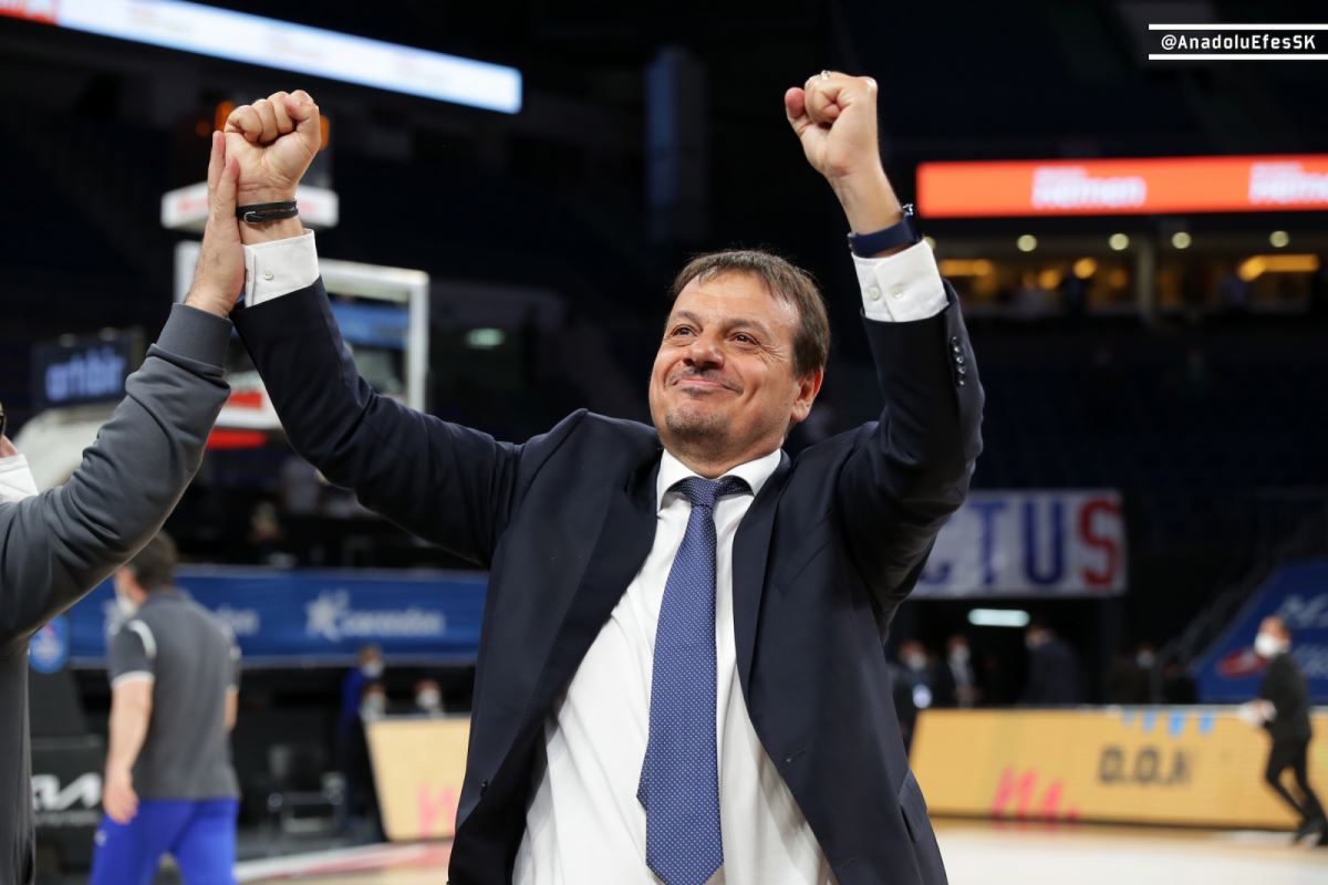 Ergin Ataman'dan çok konuşulacak Fenerbahçe açıklaması