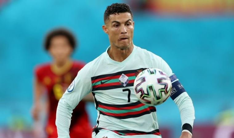 Ronaldo, Instagram zenginleri listesinde ilk sıraya yerleşti