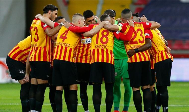 Kayserispor Oğuzhan Çapar ile yolunu ayırdı