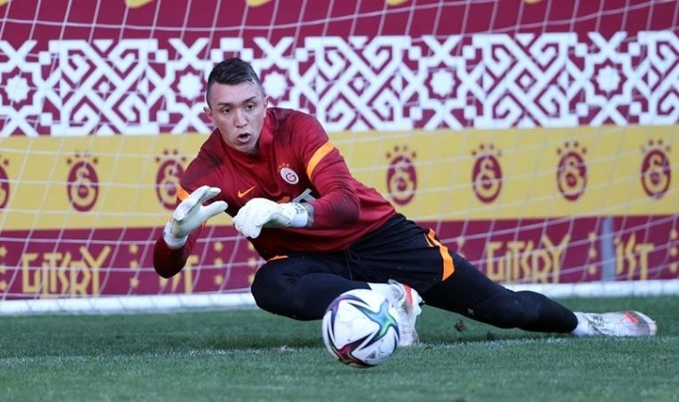 Muslera takımla çalıştı, PSV maçında kadroda!