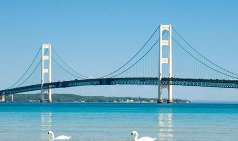 Mackinac Köprüsü'ne bomba koyulduğu iddia edildi