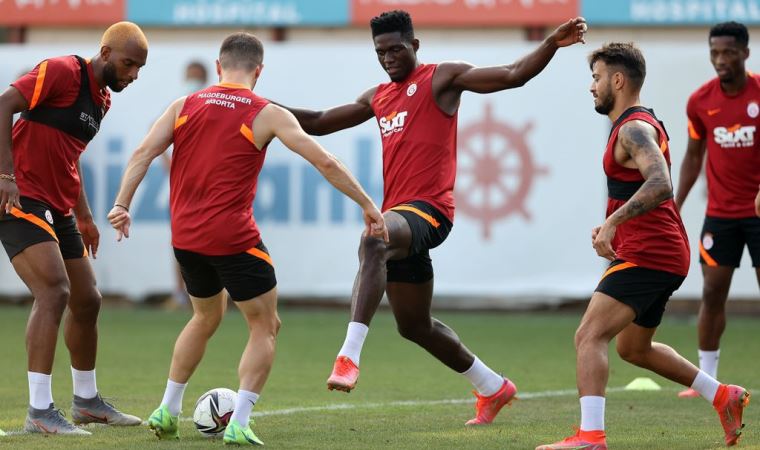 Galatasaray'da PSV Eindhoven maçı hazırlıkları devam ediyor