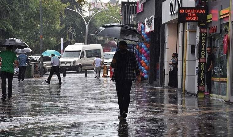 Meteoroloji'den Doğu Karadeniz için 'heyelan' uyarısı