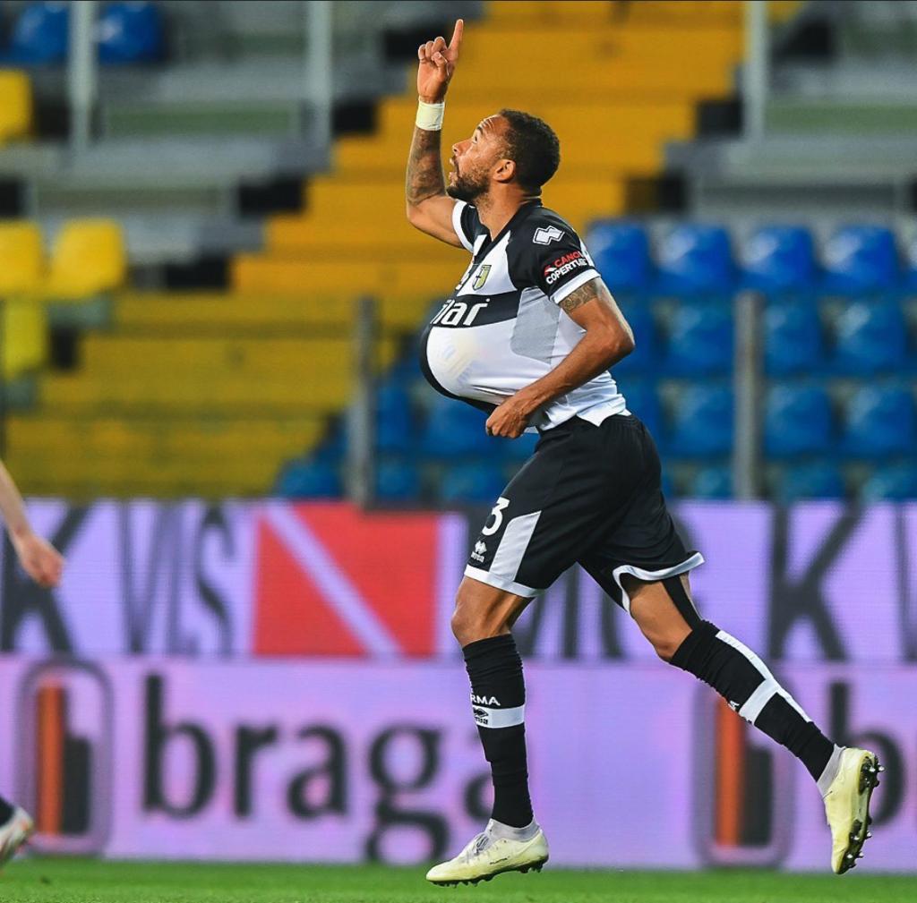 Galatasaray'ın orta sahada yeni hedefi: Hernani!