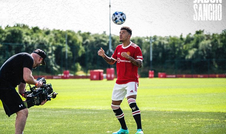 Manchester United, Jadon Sancho'yu duyurdu