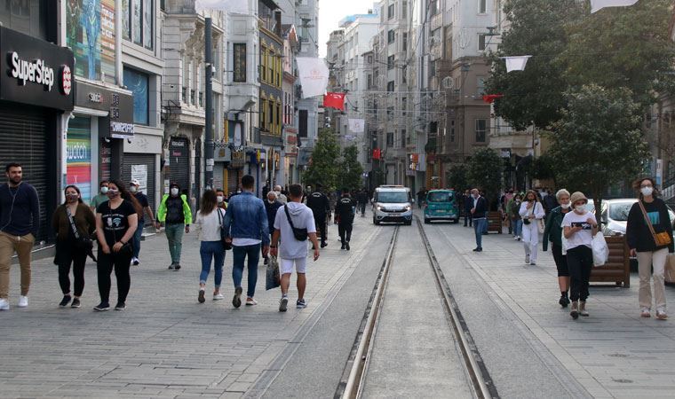 Bilim Kurulu Üyesi Prof. İlhan'dan 4. dalga için aşı uyarısı