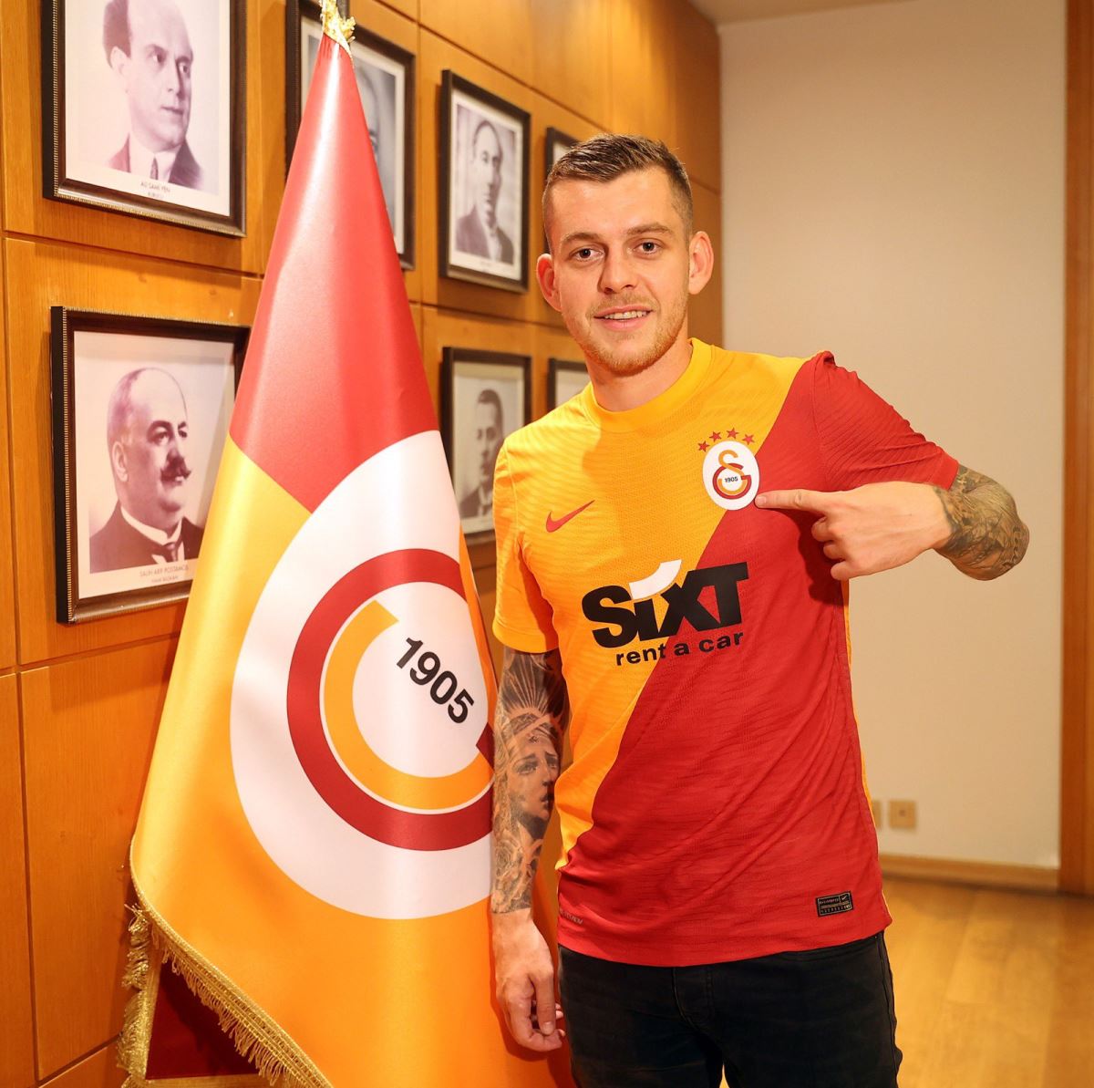 Son dakika... Galatasaray Alexandru Cicaldau'yu resmen açıkladı