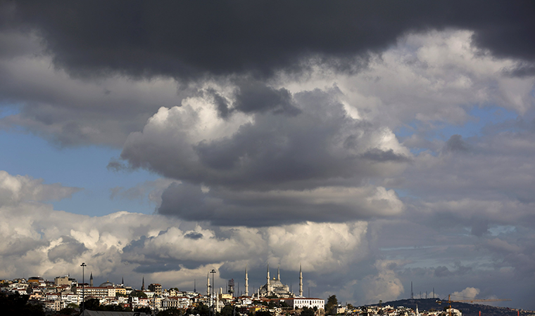 Meteoroloji'den İstanbul ve 5 kentte yağmur beklentisi