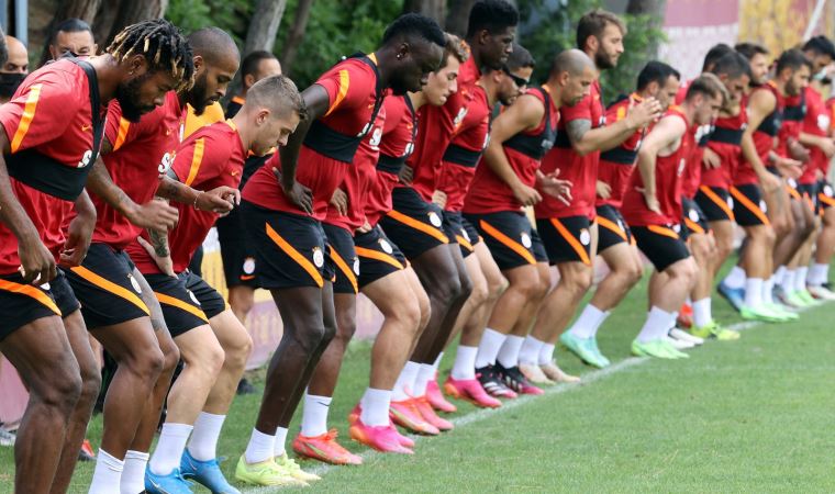 Galatasaray'ın yeni transferi Cicaldau  takımla çalıştı