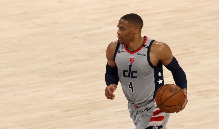 Los Angeles Lakers, Russell Westbrook’u kadrosuna katıyor