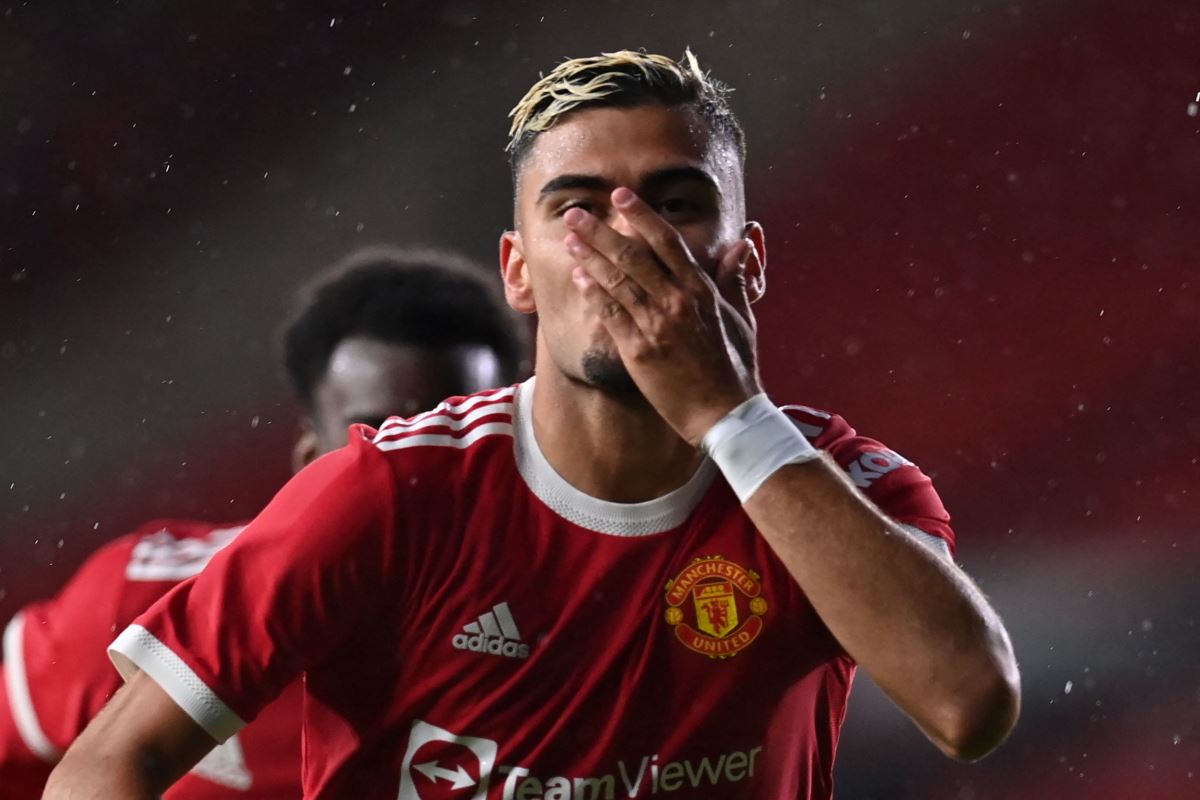 Manchester United'ın yıldızı Andreas Pereira: "İdolüm Alex de Souza"