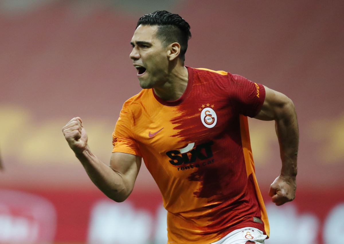 Galatasaray'da Radamel Falcao'nun muhtemel durağı Katar