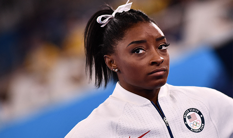 Tokyo 2020'de Simone Biles, yer hareketleri finalinden çekildi