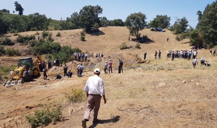 Manisa'da göçük altında kalan 2 kişi hayatını kaybetti