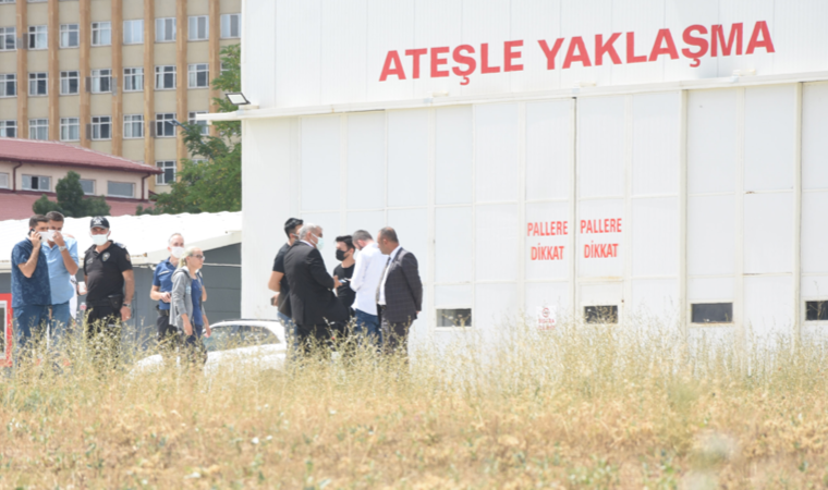 Ambulans helikopter pistin yakınında yakılan ateş polisi harekete geçirdi