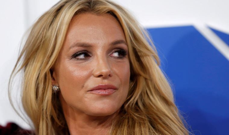 Britney Spears'in babası, kızının vasiliğinden çekileceğini açıkladı