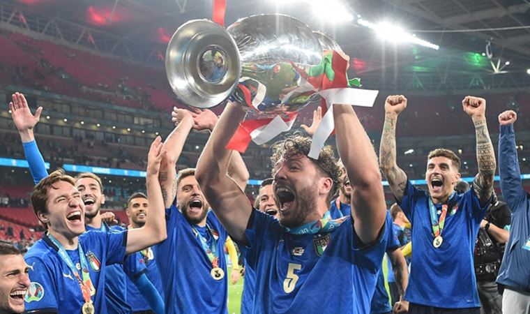 EURO 2020'nin yıldızına Juventus kancası