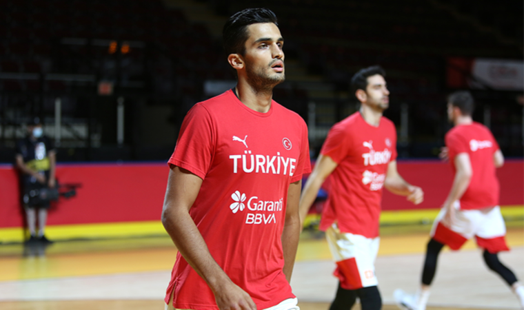 Ömer Faruk Yurtseven, NBA Yaz Ligi'nde double-double yaptı