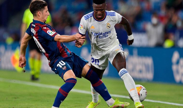 Real Madrid, Levante ile berabere kaldı