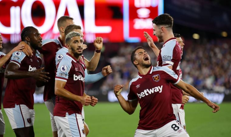 West Ham, Leicester’ı 4-1 mağlup etti