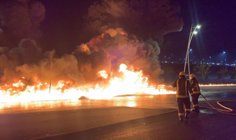 Suudi Arabistan’da akaryakıt tankerinde çıkan yangın 10 araca sıçradı