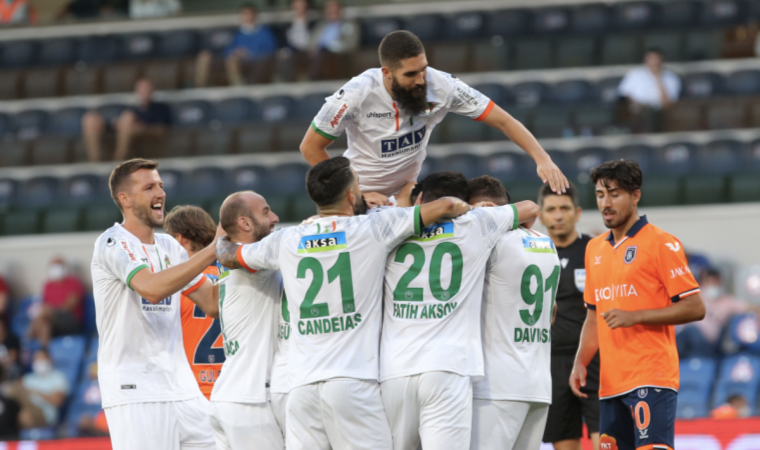 Alanyaspor, Leroy Fer’i kadrosuna kattı