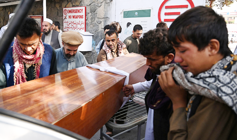 Kabil'de havalimanındaki terör saldırılarında ölenlerin sayısı 110'a yükseldi