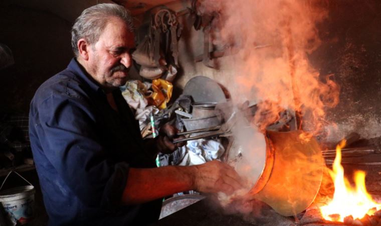 Mesleğinde 61 yılı devirdi: Tek derdi çırak bulamamak